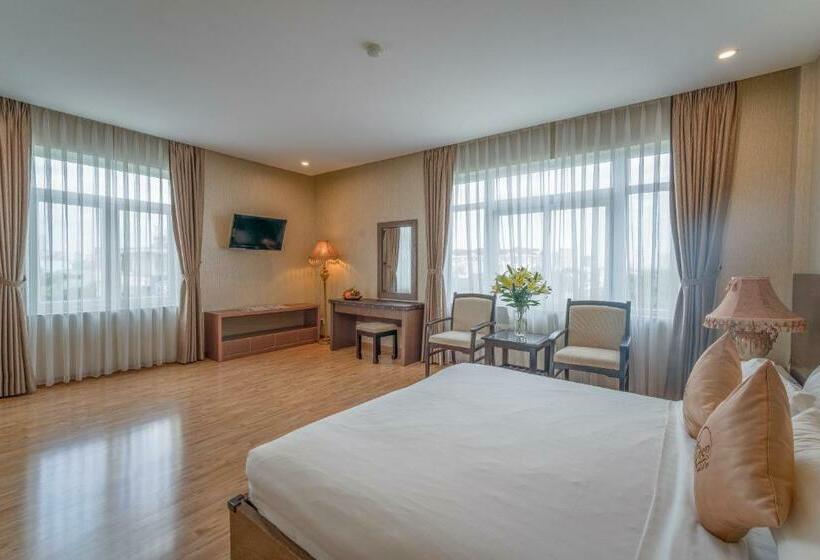 Deluxe Room, Eden Plaza Danang