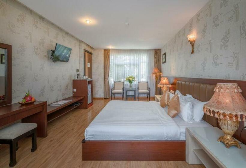 Premium Room with Balcony, Eden Plaza Danang