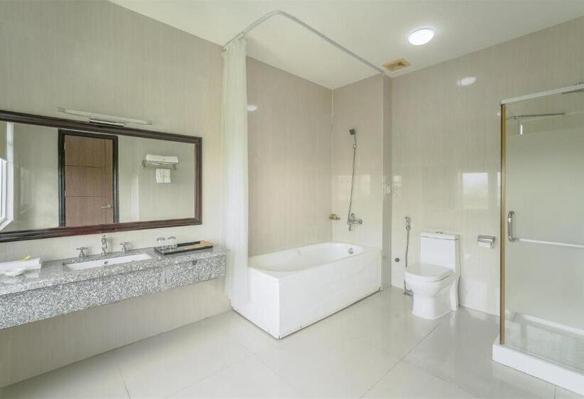 Premium Room with Balcony, Eden Plaza Danang