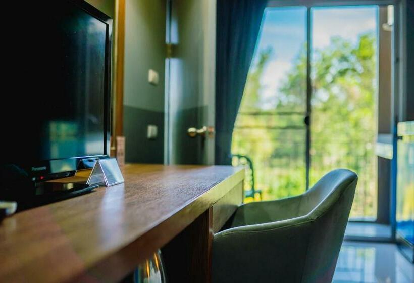 اتاق سوپریور, The Rubber Hotel Phuket