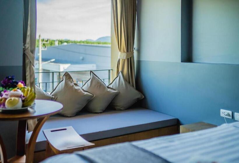 اتاق لوکس, The Rubber Hotel Phuket
