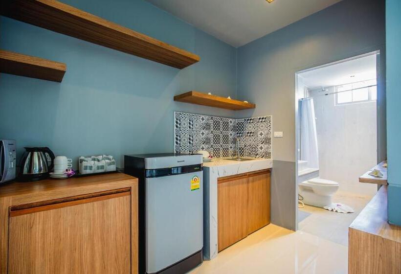 اتاق لوکس, The Rubber Hotel Phuket