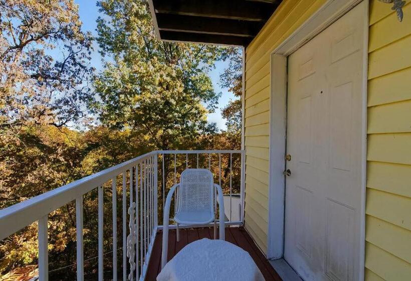 Quarto Estandar Cama King, O Eureka Springs  Christ Of Ozark Area