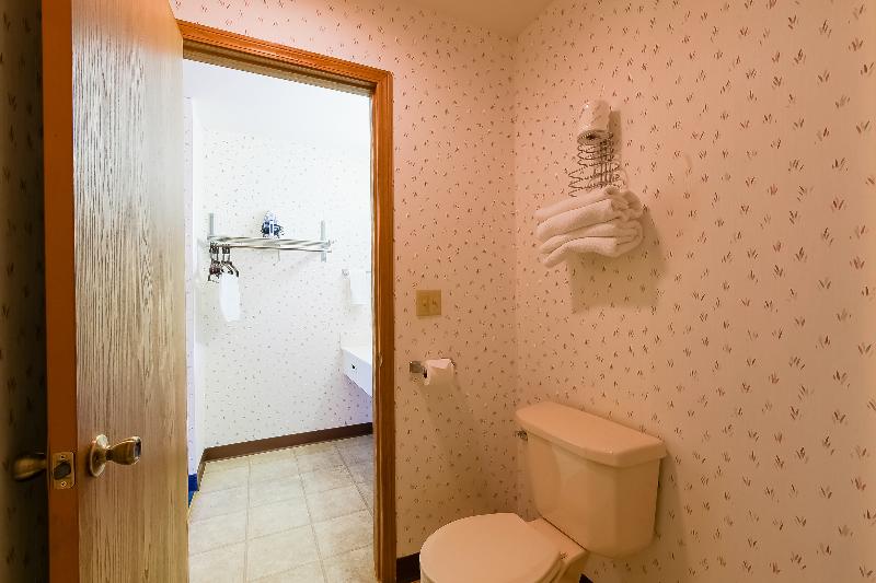 Quarto Estandar Cama King, O Eureka Springs  Christ Of Ozark Area