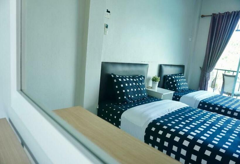 Quarto Estandar com Sacada, Lom La Lanta