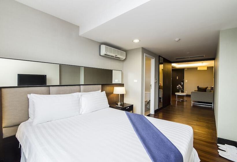 Escritório Estándar, The Narathiwas Hotel & Residence Sathorn Bangkok