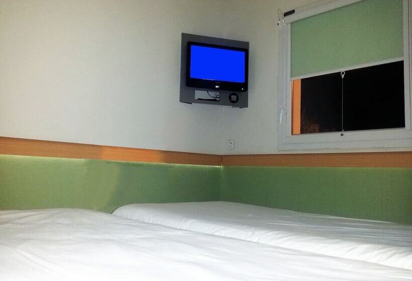 Номер Стандарт, Ibis Budget Saintmaximin