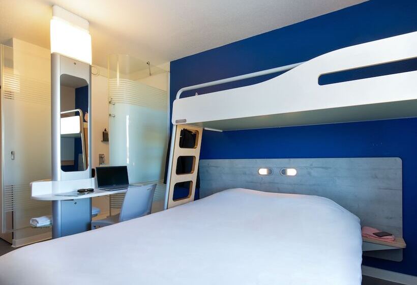 Номер Стандарт Трехместный, Ibis Budget Saintmaximin