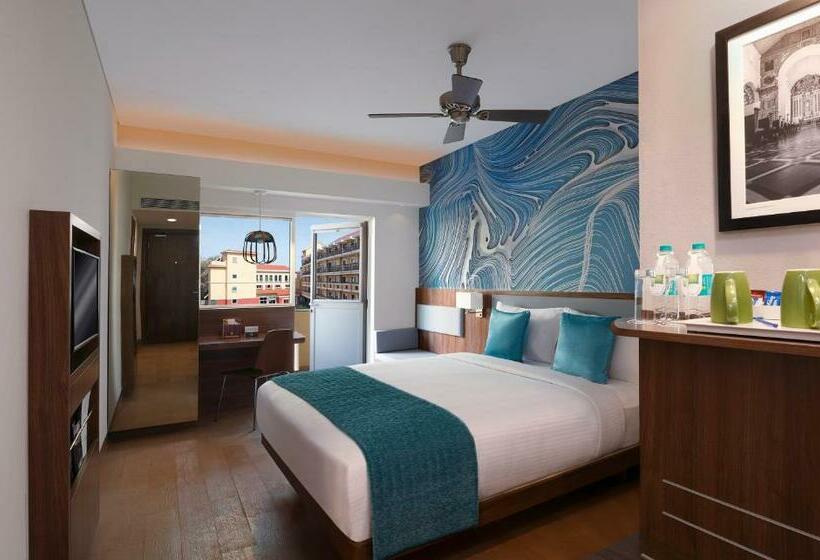 Номер Deluxe, Ibis Styles Goa Calangute   An Accor Brand