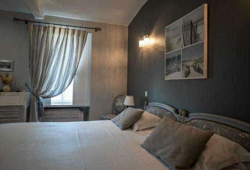 Номер Стандарт, Domaine De Larchey