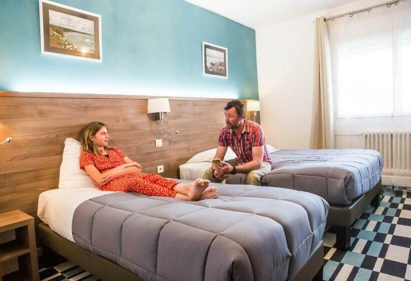스탠다드 트리플 룸, Hôtel Les Pieux En Cotentin