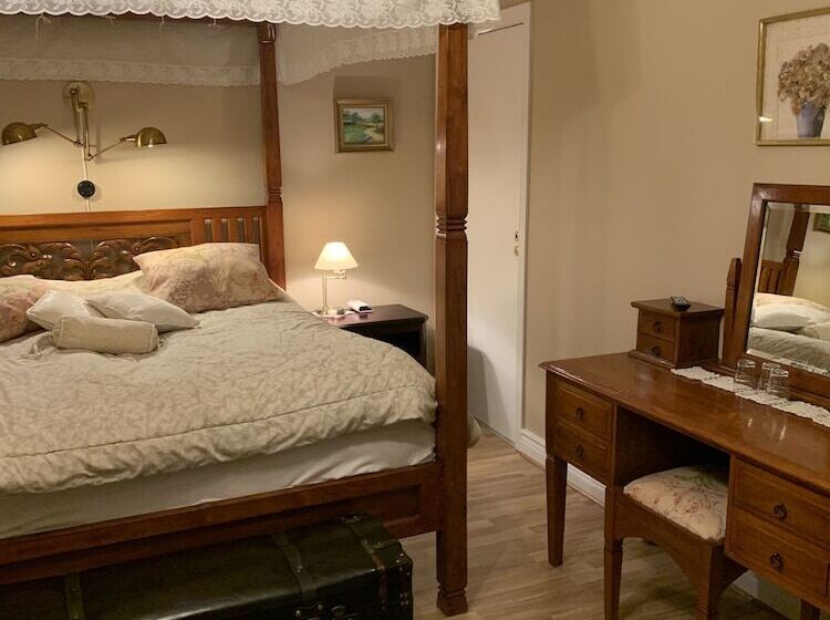 Семейный Номер, Furulidens B & B