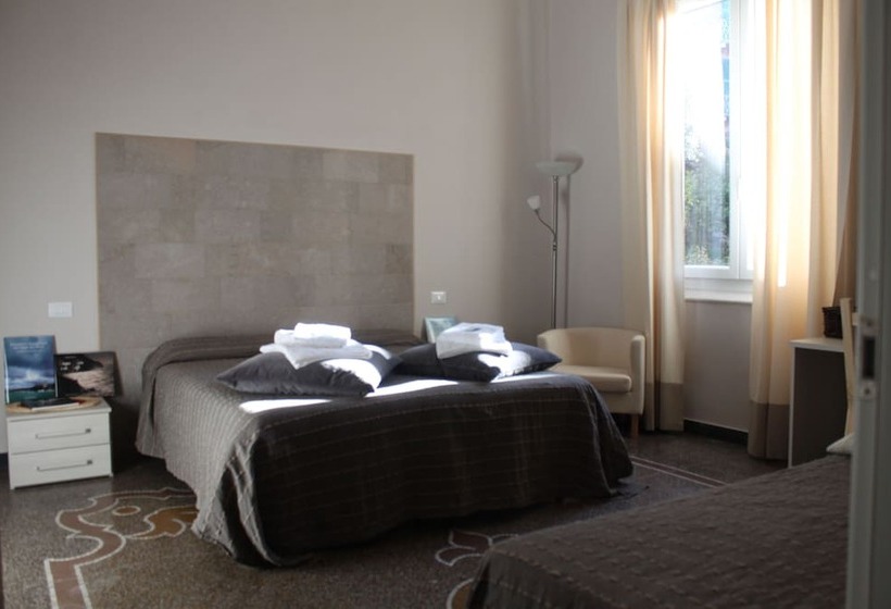 اتاق راحتی سه تخته, B&b Cernaia 42