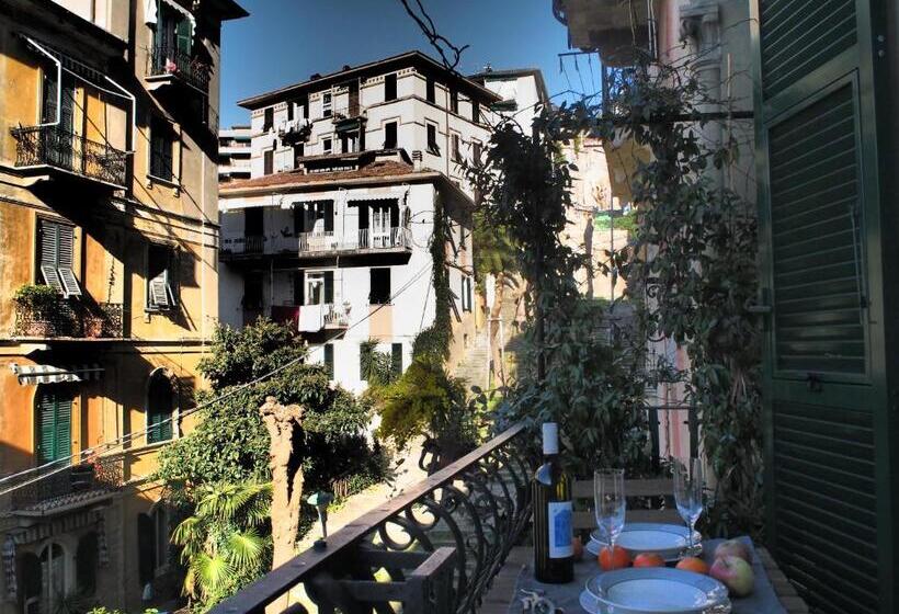اتاق لوکس با بالکن, B&b Cernaia 42