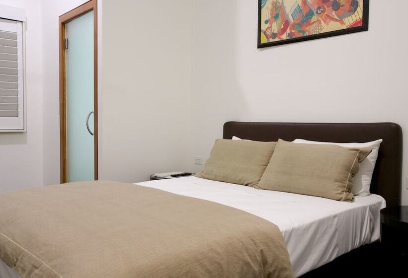 디럭스 룸, Pier Hotel Coffs Harbour