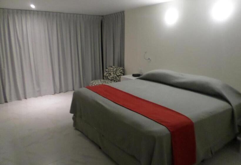 キングサイズベッドのスタンダードルーム, We Hotel Acapulco