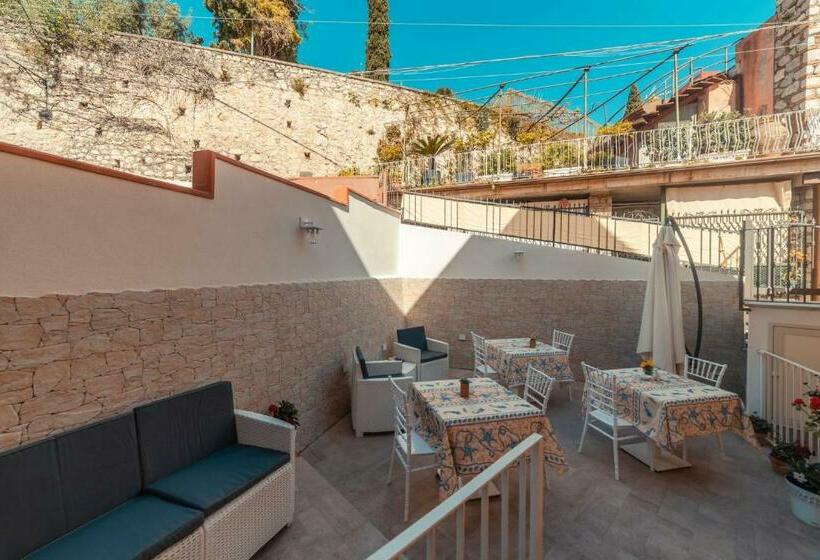 Апартаменты 3 Спальни, Bed And Breakfast Dionisio
