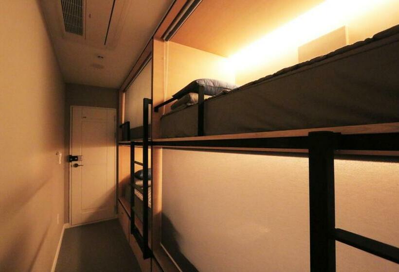 Кровать в Общей Комнате, Blueboat Hostel Gyeongju