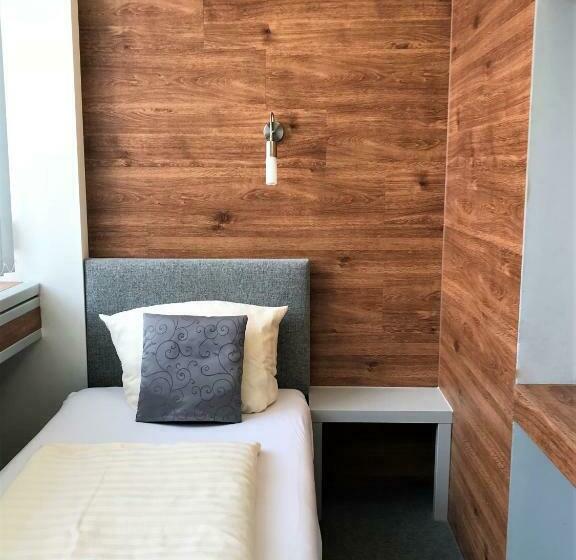 Standard Single Room, Creo Munich City
