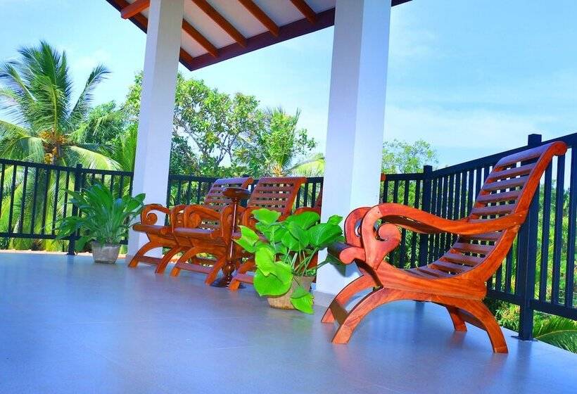 Четырехместный Номер Deluxe, Nature Resort   Yala Safari Village