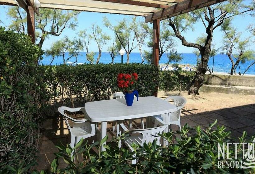 آپارتمان 2 خوابه با چشم‌انداز دریا, Nettuno Resort