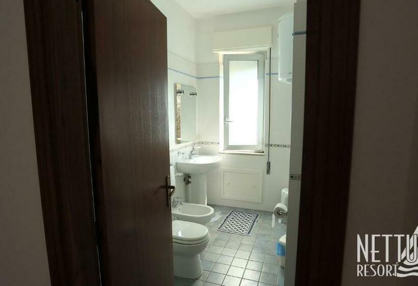 آپارتمان 2 خوابه با چشم‌انداز دریا, Nettuno Resort