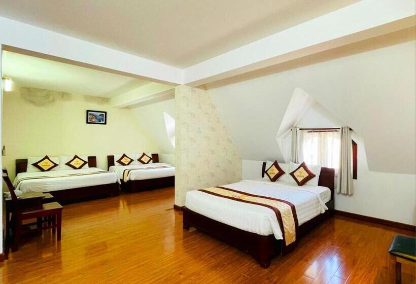 اتاق خانوادگی, Venus Phu Quoc