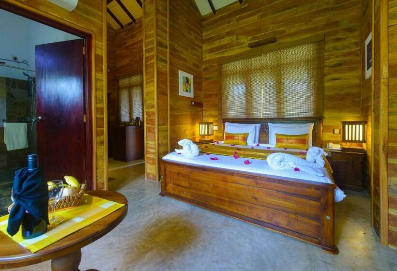 Шале 1 Спальня, Karunakarala Ayurveda Resort