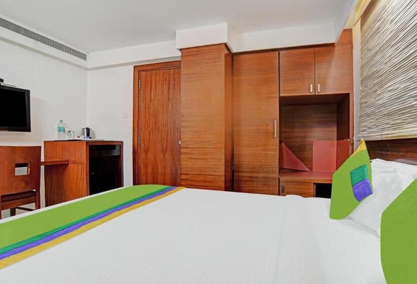 Quarto Estandar, Treebo Cherry Tree