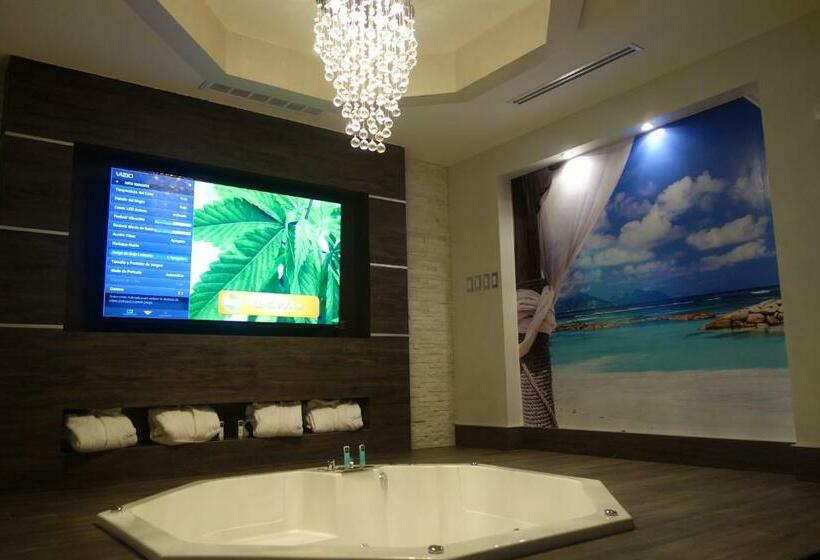 Suite con Hidromasaje, Motel Marche