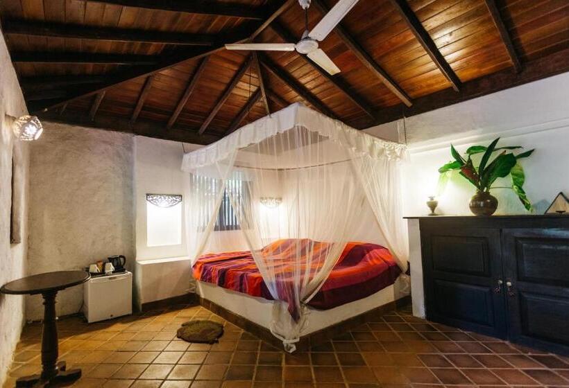 Дом 1 Спальня, Secret Garden Villa   Unawatuna
