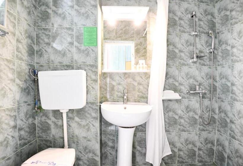 اتاق استاندارد با بالکن, Complex Tismana All Inclusive