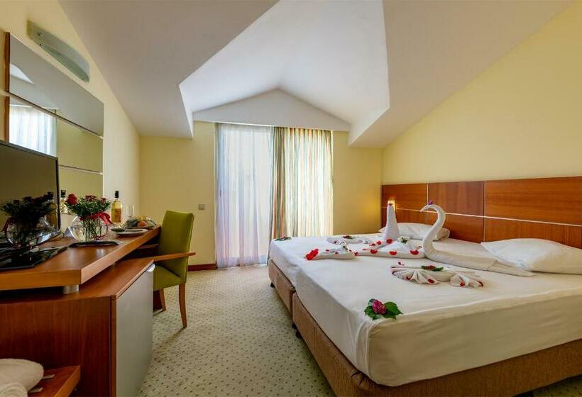 Quarto Estandar com Sacada, Viking Park