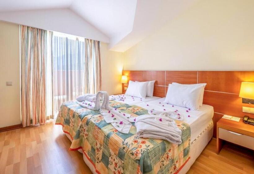 Quarto Estandar com Sacada, Viking Park