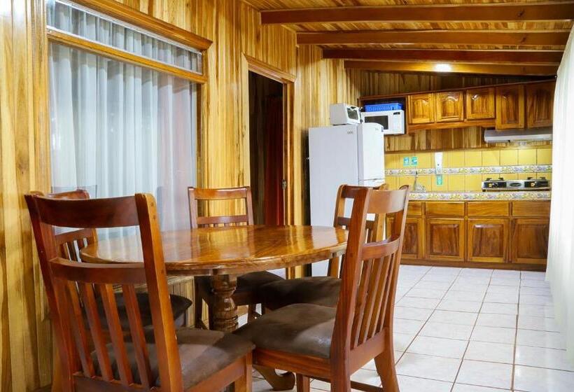 Хижина, Los Pinos Cabins & Reserve