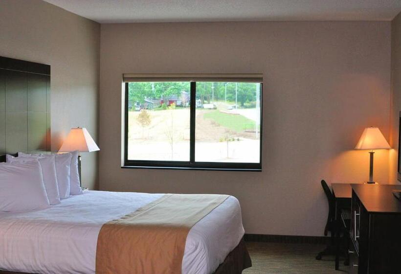 Семейный Номер, Qube Hotel   Polk City
