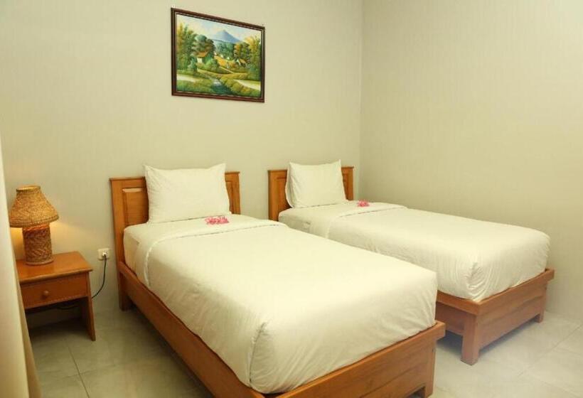 Номер Стандарт Вид на Сад, Senggigi Cottages Lombok