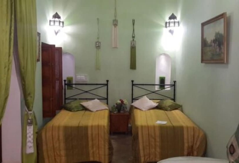 اتاق سوپریور, Riad Couleurs Du Sud