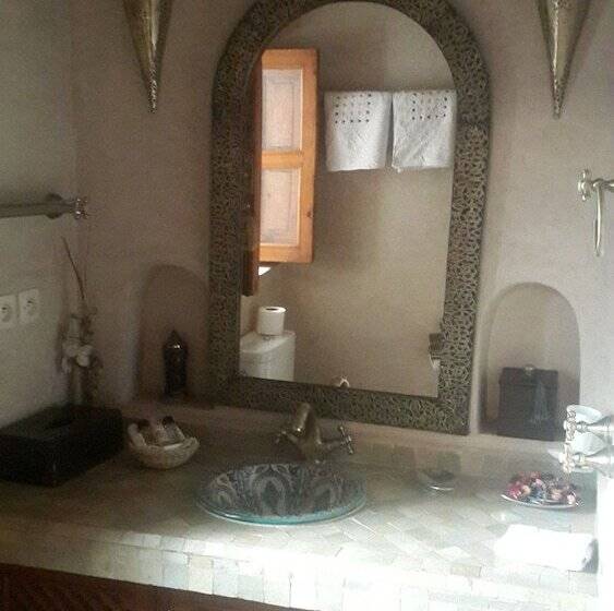 اتاق سوپریور, Riad Couleurs Du Sud