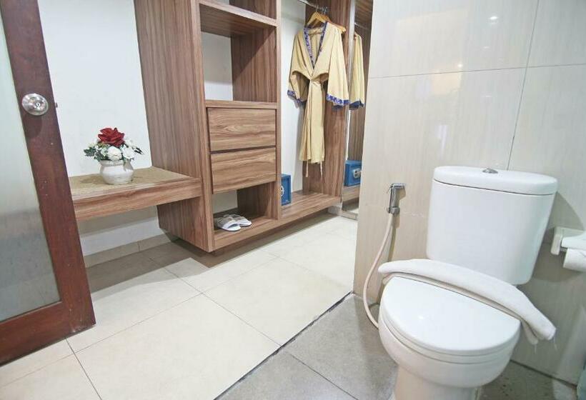 패밀리 스튜디오, The Legian Sunset Residence