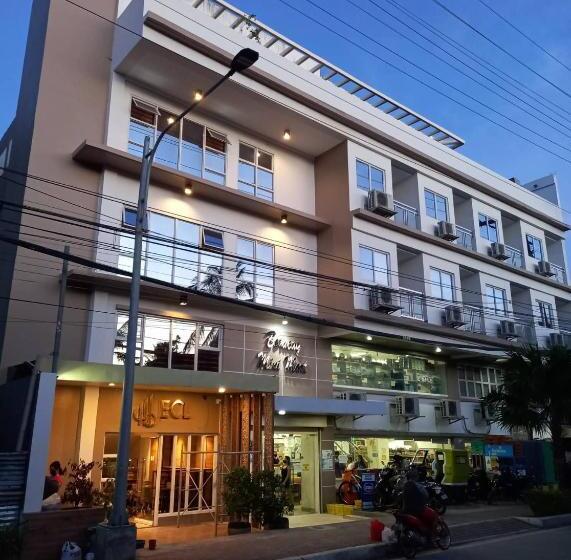 اتاق سوپریور, Monallan Boracay