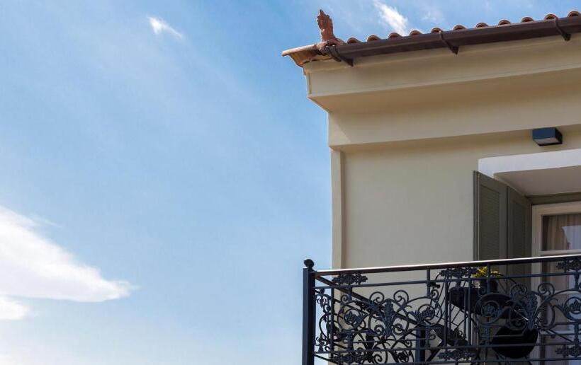 Номер Superior с Балконом, Nikolaos Pension