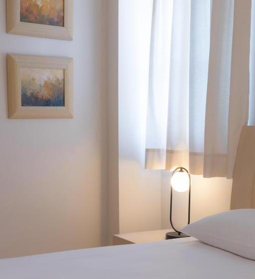 Номер Economy, Nikolaos Pension