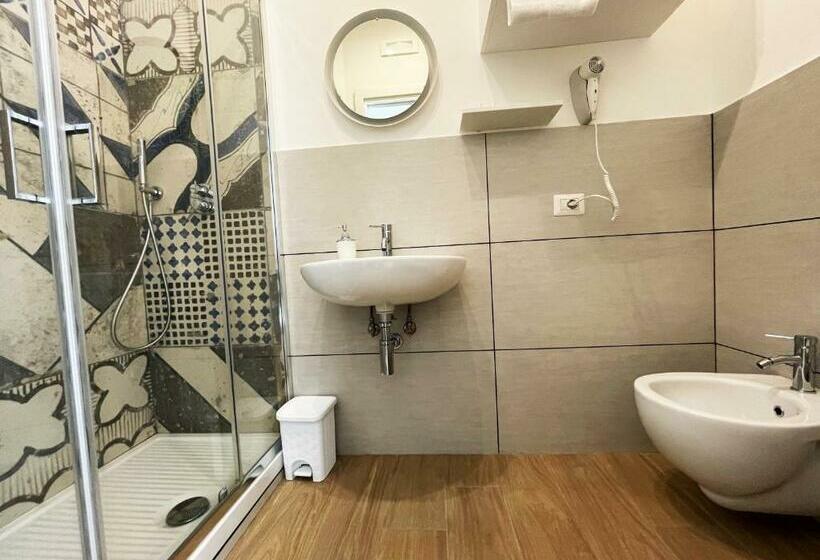 Номер Стандарт, Sunny House