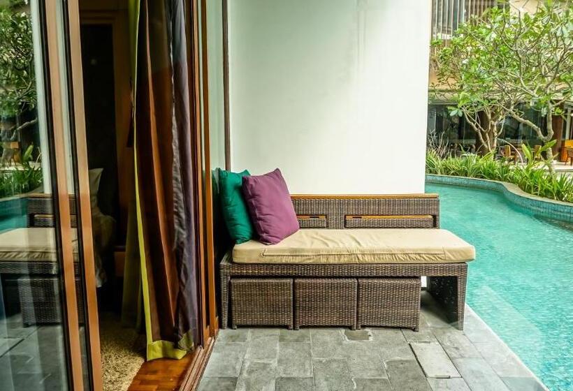 Номер Deluxe, Golden Tulip Jineng Resort Bali
