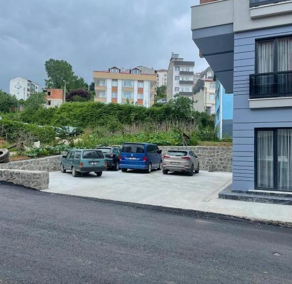 1 Bedroom Penthouse Apartment, Guest Apart Konaklar