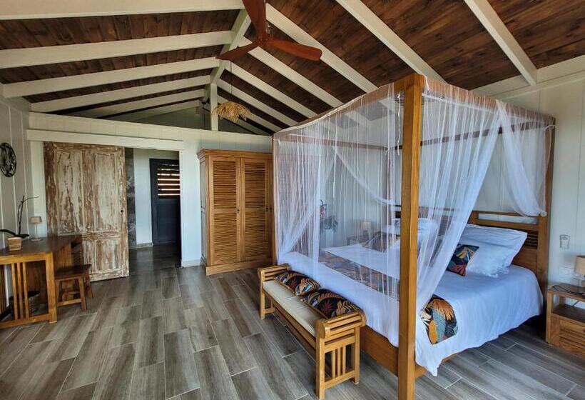 اتاق لوکس با چشم‌انداز دریا, Villa Manaaki