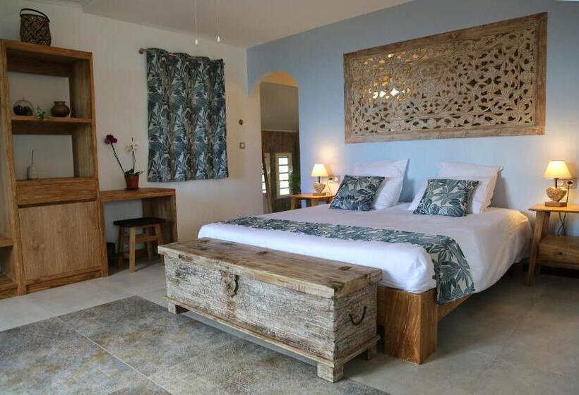 اتاق لوکس با چشم‌انداز دریا, Villa Manaaki