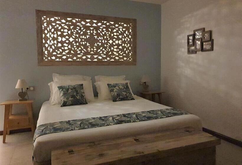 اتاق لوکس با چشم‌انداز دریا, Villa Manaaki
