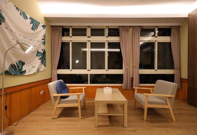 اتاق استاندارد با تخت بزرگ, Tokugawa